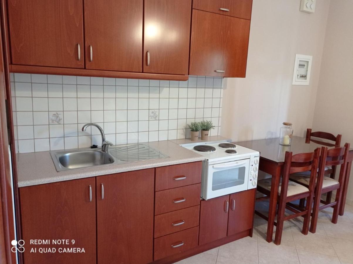 Nisos Family Apartments Geni  Экстерьер фото