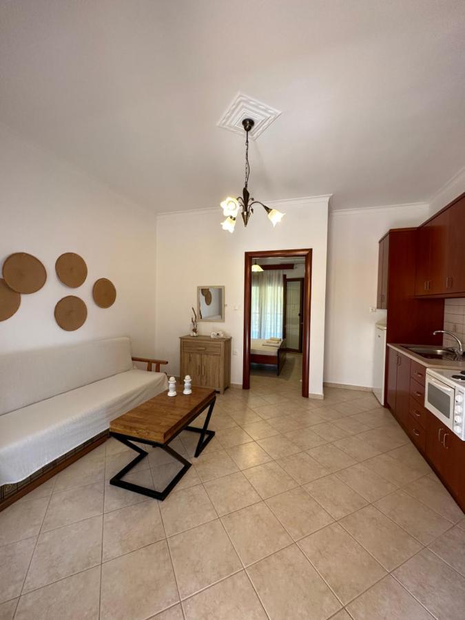 Nisos Family Apartments Geni  Экстерьер фото